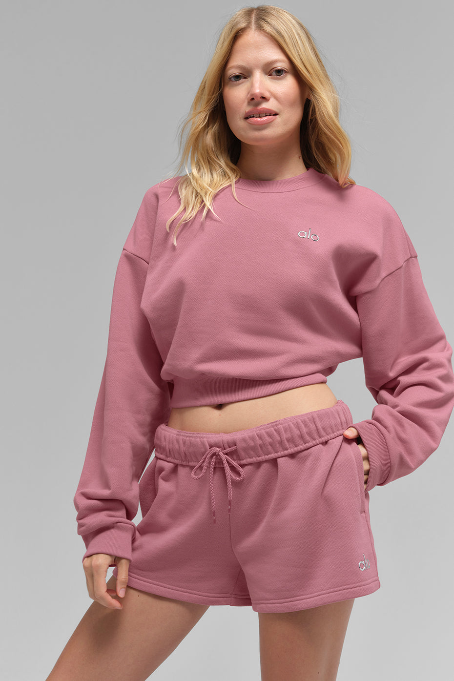 sweater Accolade  Cropped Crew Neck "best-seller"
